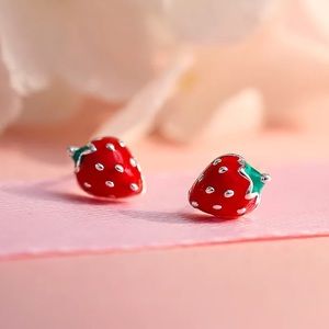 New! Adorable Strawberry Stud Earrings (Women’s Clothing and Accessories)